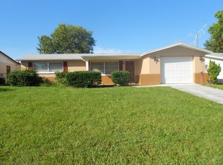 5245 Idlewild St, New Port Richey, FL 34653