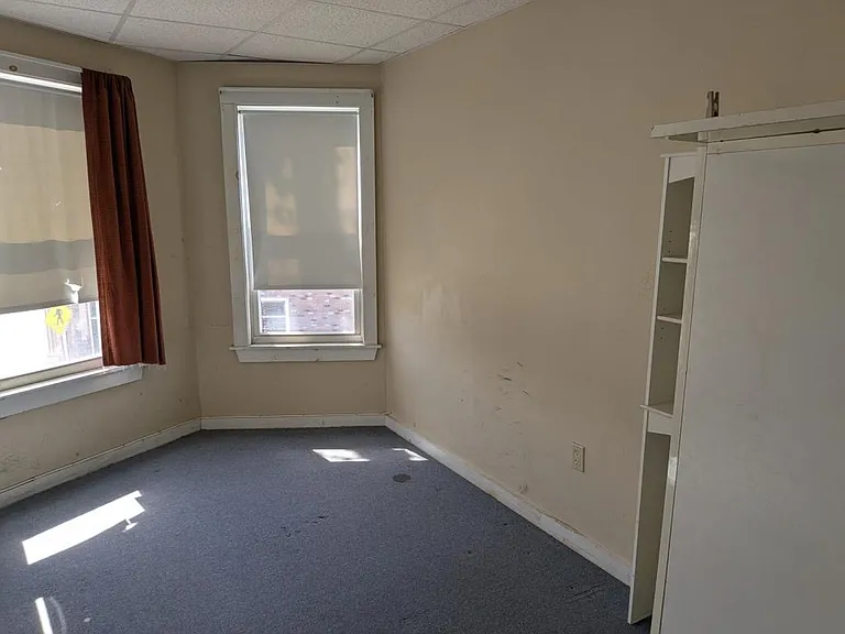 437 Bay St #3 — Photo 13