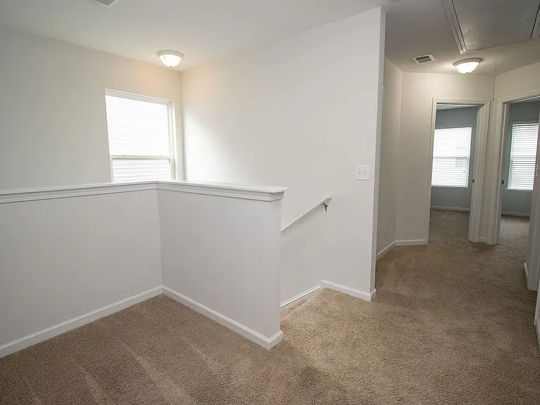 22 Routhland Ct — Photo 14