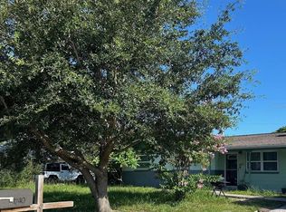 1740 Thames St, Clearwater, FL 33755
