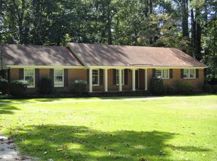 119 Wendover Rd, Greenwood, SC 29649