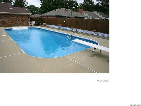3rd image of 4324 Beardsley Dr