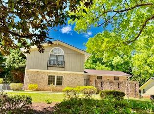 5262 Happy Hollow Rd, Dunwoody, GA 30360