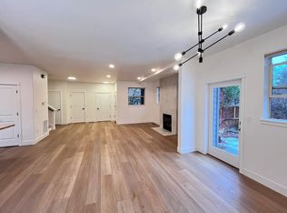 63126 Riverstone Dr, Bend, OR 97703