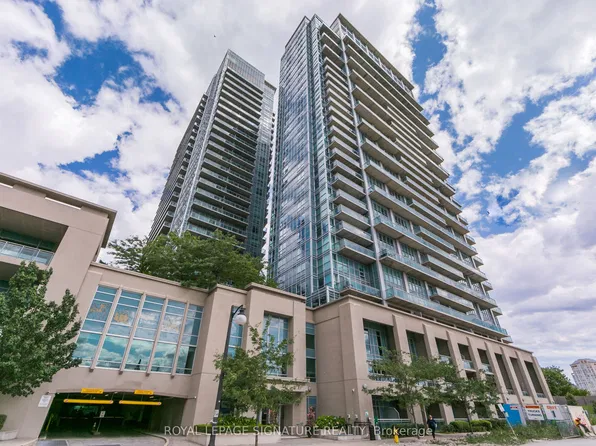 165 Legion Rd N, Toronto, ON