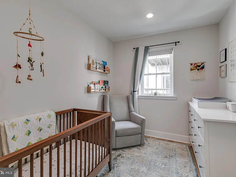 746 S Harshaw St — Photo 10