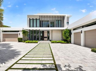 6960 Lake Estates Court, Boca Raton, FL 33496