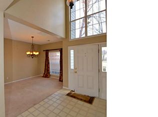 9020 Twilight Hill Ct, Charlotte, NC 28277