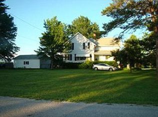 911 S Fraser Rd, Kawkawlin, MI 48631