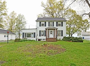 33020 Lake Rd, Avon Lake, OH 44012