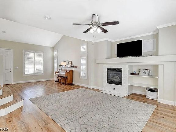 4th image of 2554 Williamsburg St