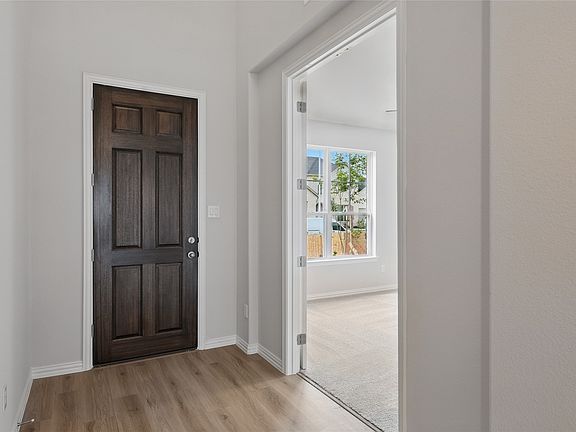 2nd image of 905 Schuberts Rd