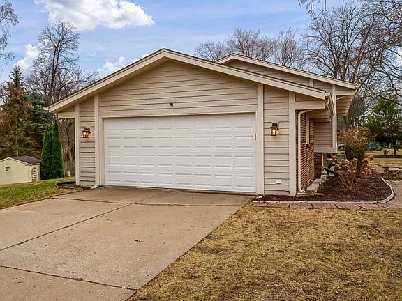3rd image of 3087 Cheroakwood Ln