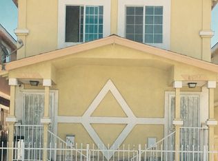 8904 S Main St, Los Angeles, CA 90003