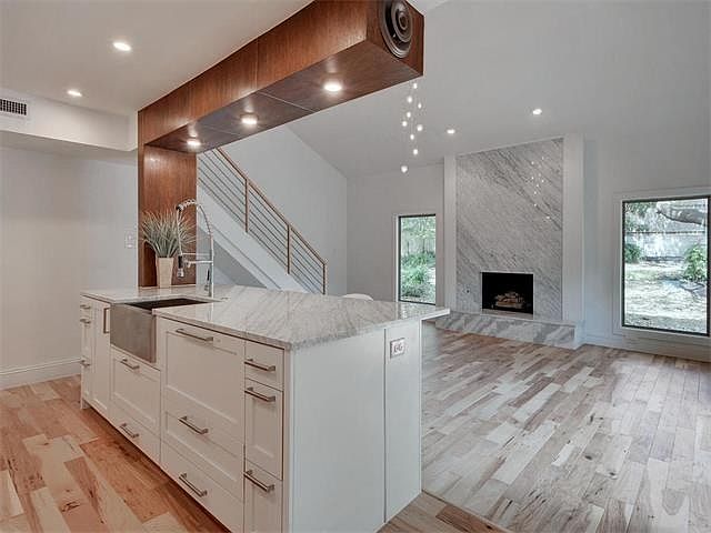 1st image of 8012 Forest Mesa Dr