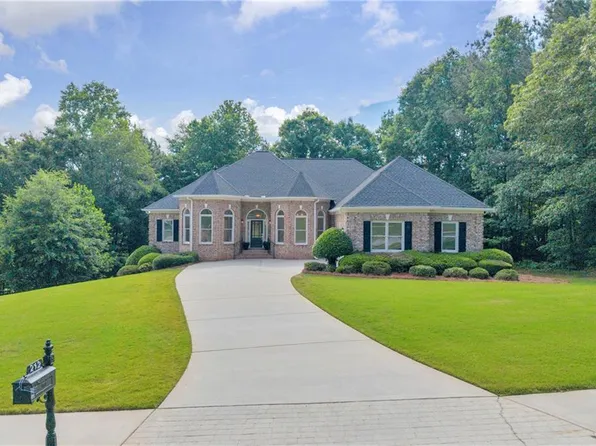 212 Asante Dr, Ellenwood, GA 30294