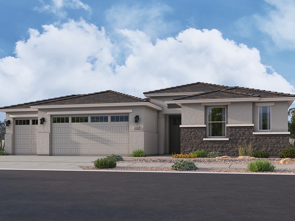 Desert Foothil - Elevation B 3-Car Garage Option