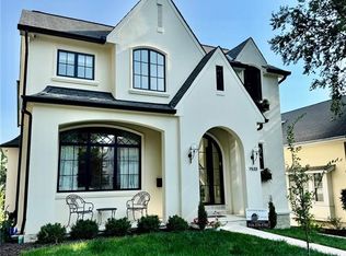 306 N Central Ave, Clayton, MO