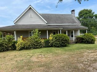 2088 Queens Cemetery Rd, Good Hope, GA 30641