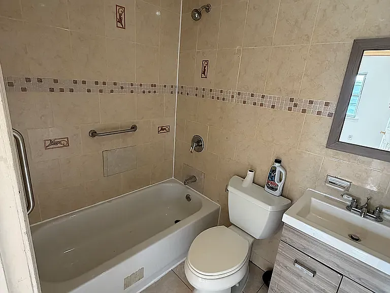 1000 Boynton Ave #3 — Photo 4