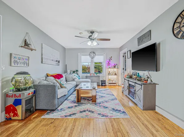 504 Fire Island Ave #2, Babylon, NY 11702