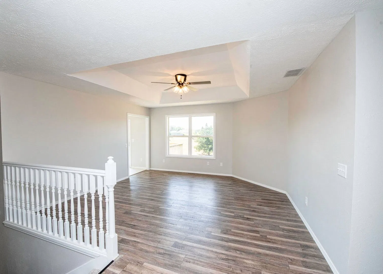 4 Bedroom | 3 Bathroom | 2 Car Garage| Springfield MO | Basement! | Fenced Backyard! — Photo 2