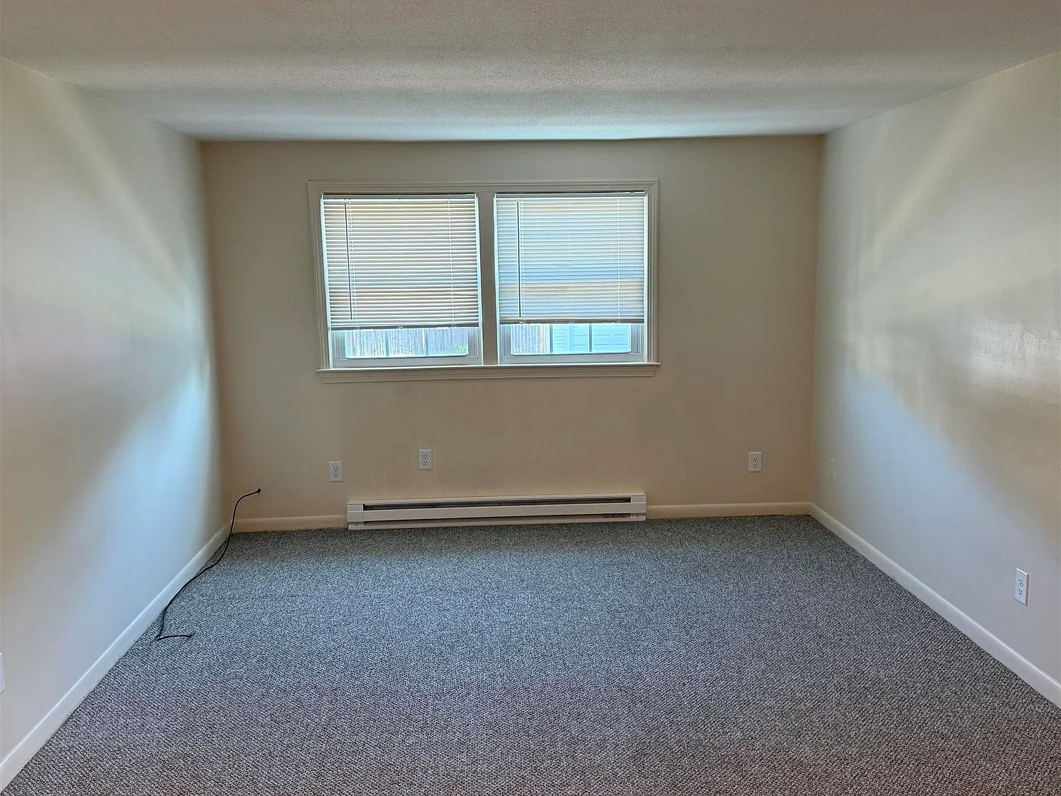 2 bed, 1.0 bath, 600 sqft, $1,795 — Photo 4