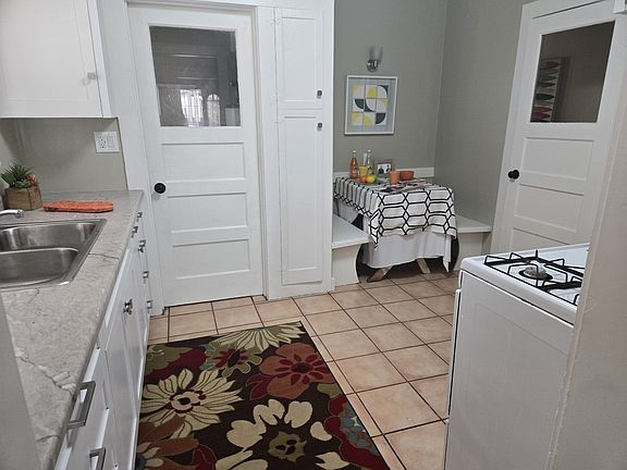 5th image of 4718 Cimarron St #4718