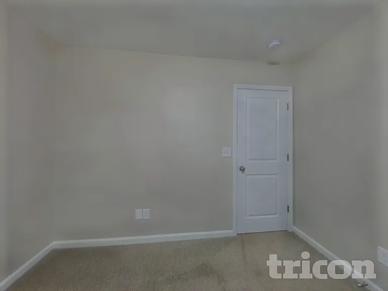 250 Harvest Glen Ln — Photo 9