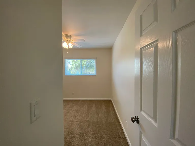 Breakwater Townhomes — Photo 26