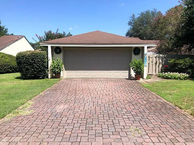 700 Bay Dr #1010 — Photo 1