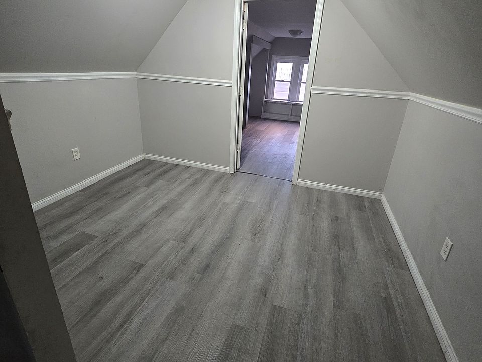 1st image of 647 E Tennessee St