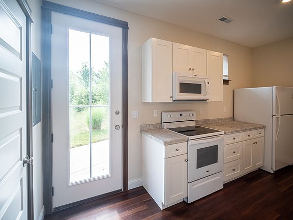 4th image of 4458 E Morningside Dr