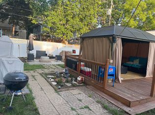 2933 Holmes St, Kansas City, MO 64109
