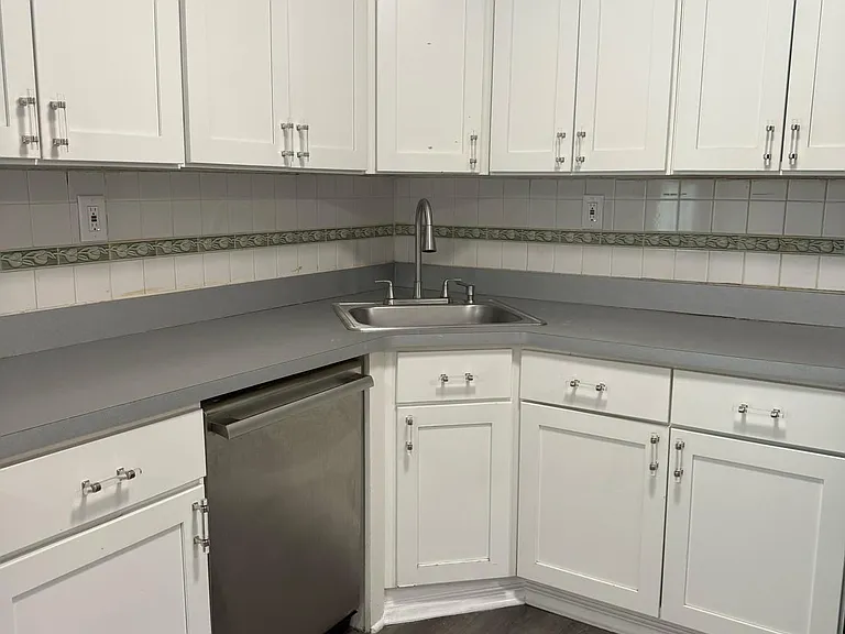 7 Potomac Ave — Photo 13