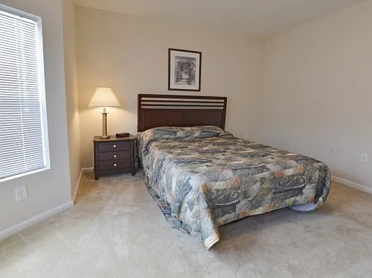 Aquamarine Apartments — Photo 135