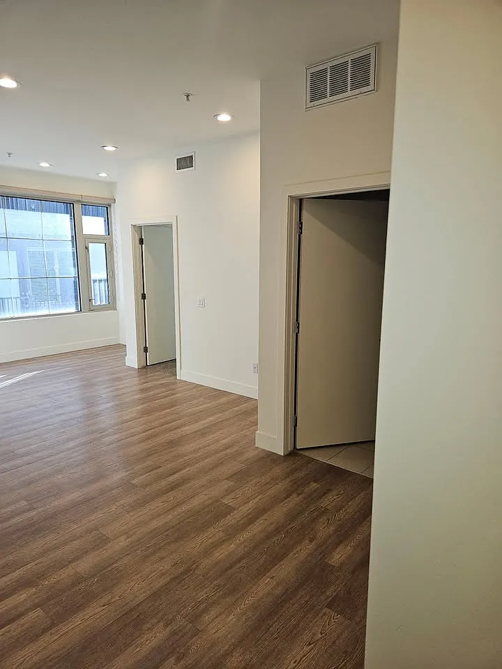 1 bed, 720 sqft, $1,650 — Photo 2