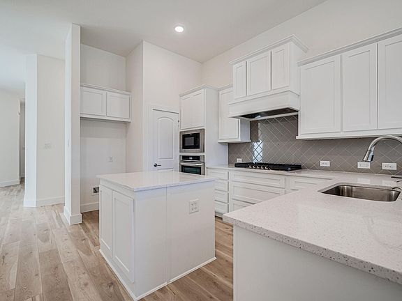 2nd image of 6244 Mulberry Creek Ln
