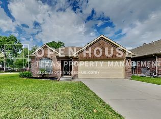 16830 Needle Ridge Ct, Sugar Land, TX 77498