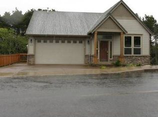 4538 SW Coast Ave, Lincoln City, OR 97367