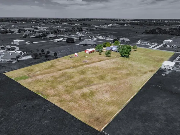 1992 Bledsoe Rd, Gunter, TX 75058