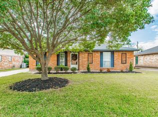 1417 Northview Dr, Angleton, TX 77515