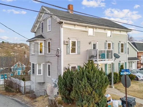 34 Sunnyside Avenue, Putnam, CT 06260