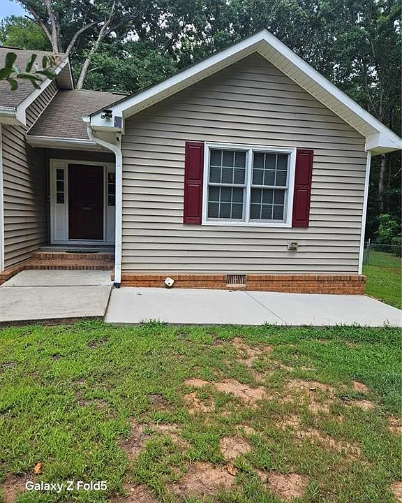 49 Cook Ln