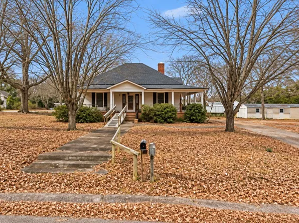 5783 Oak St, Fort Lawn, SC 29714