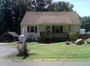 3239 Huffman Ln, Roanoke, VA 24014