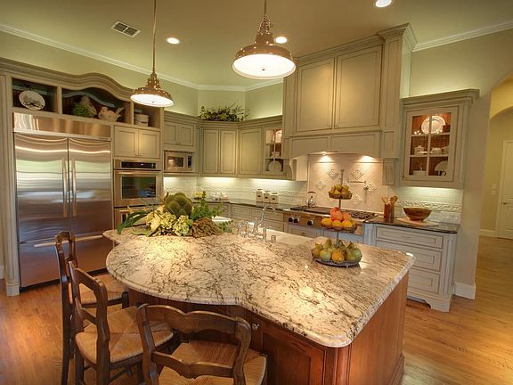 The Julian Kitchen