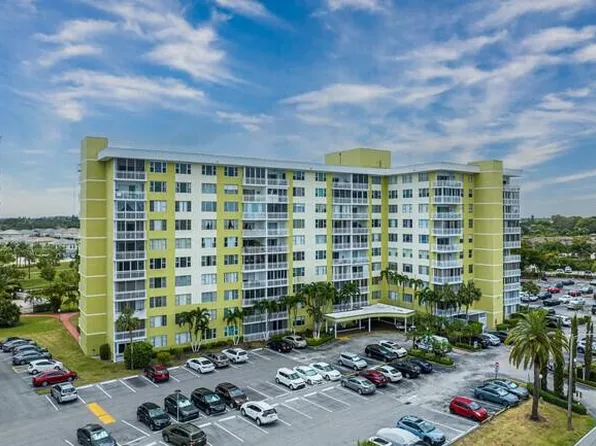 4400 Hillcrest Drive #508A, Hollywood, FL 33021