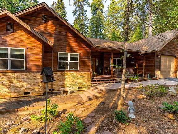 2nd image of 1791 Coniferous Dr