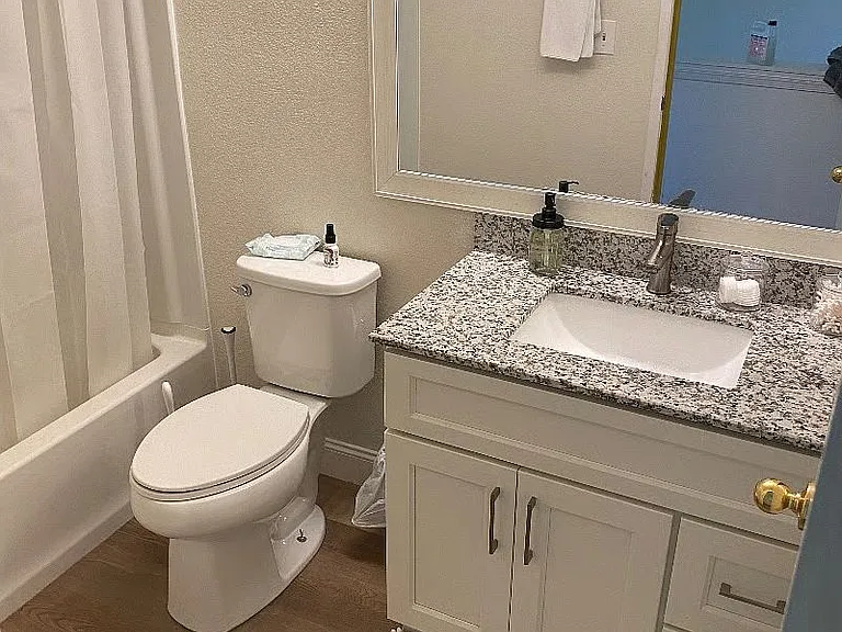 Peppermill Cir — Photo 12